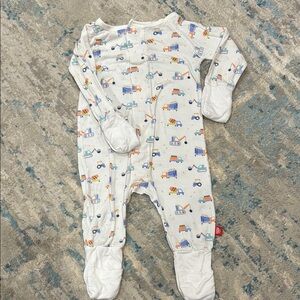 Magnetic Me Construction Print One Piece